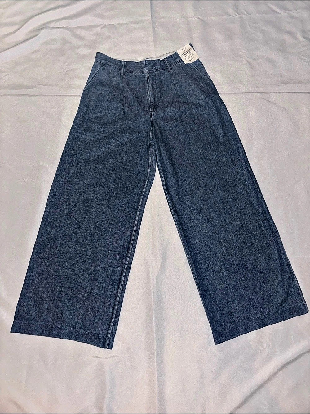 Madewell The Harlow Superwide-Leg Jean in McNair Wash: Airy Denim Edition Blue